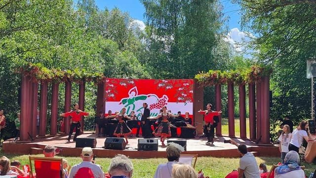 Семейный фестиваль «Рябинушка»
